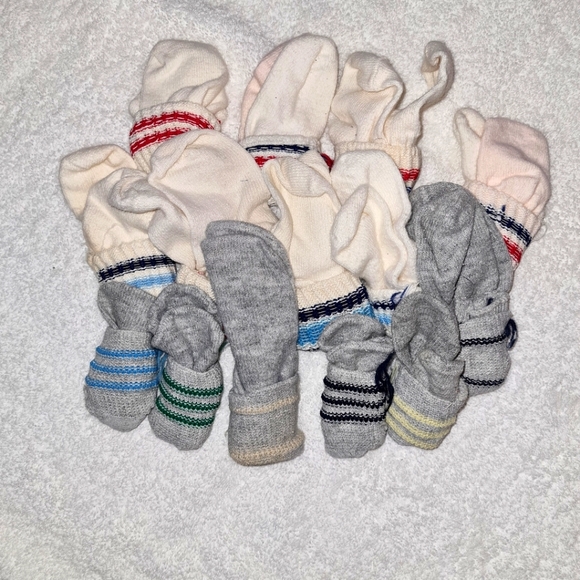 5/$20. 14 pair baby boy's socks, various sizes - Picture 1 of 1